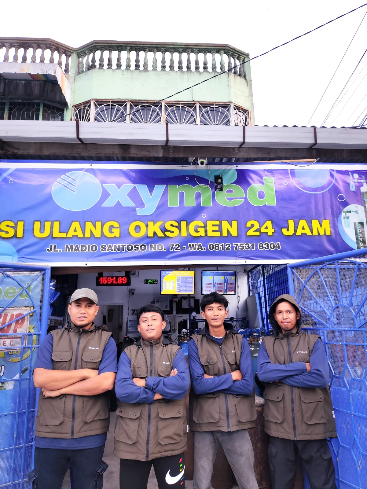 Proses Pengisian Oksigen - PT. OXYMED BUMI PERKASA